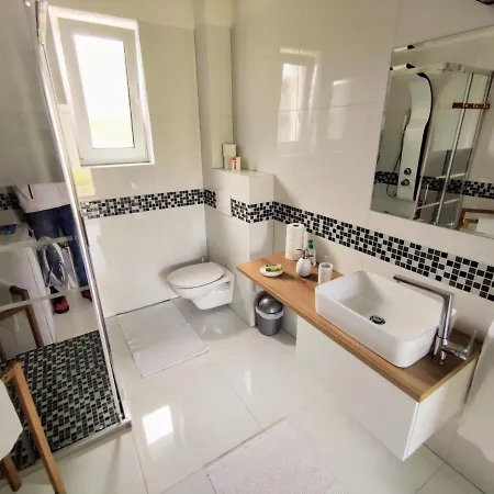 Comfort For 6 & Loggia & Free Parking