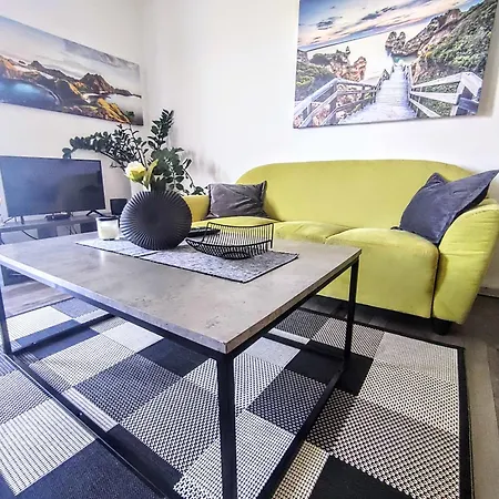 Comfort For 6 & Loggia & Free Parking Vila *