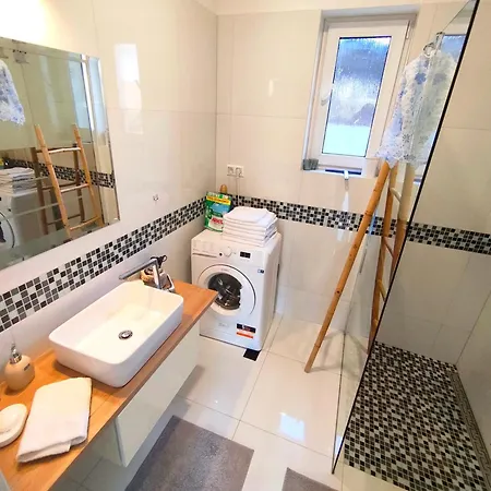 Comfort For 6 & Loggia & Free Parking * Žilina