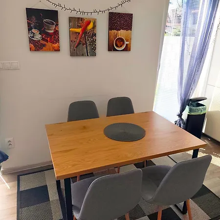 Comfort For 6 & Loggia & Free Parking Βίλα