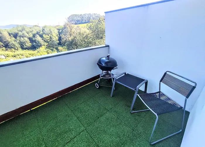 Villa Comfort For 6 & Loggia & Free Parking
