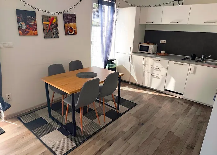Comfort For 6 & Loggia & Free Parking Villa Žilina